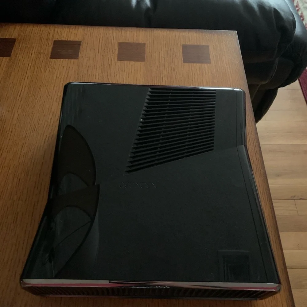 Xbox 360 S